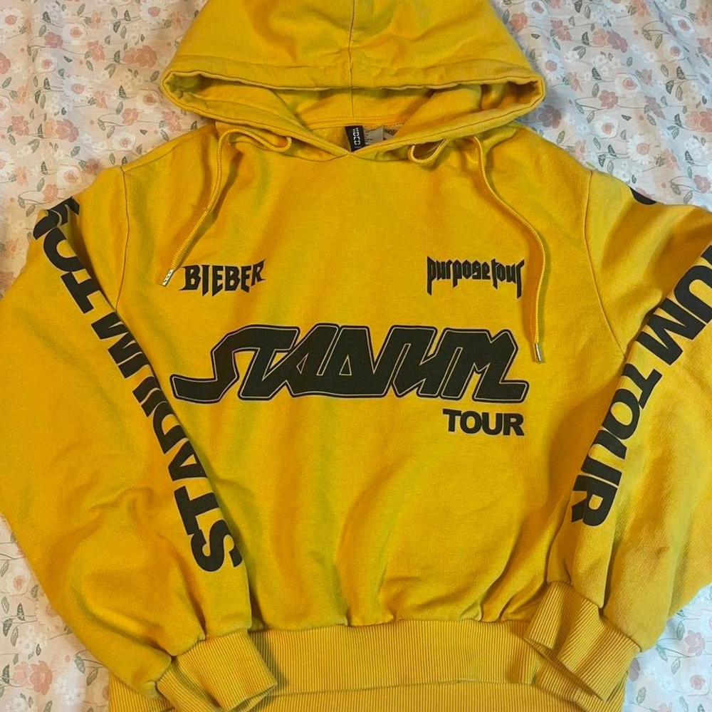 Justin Bieber Purpose Tour Stadium Hoodie‎ Yellow Size Small Sweatshirt Merch